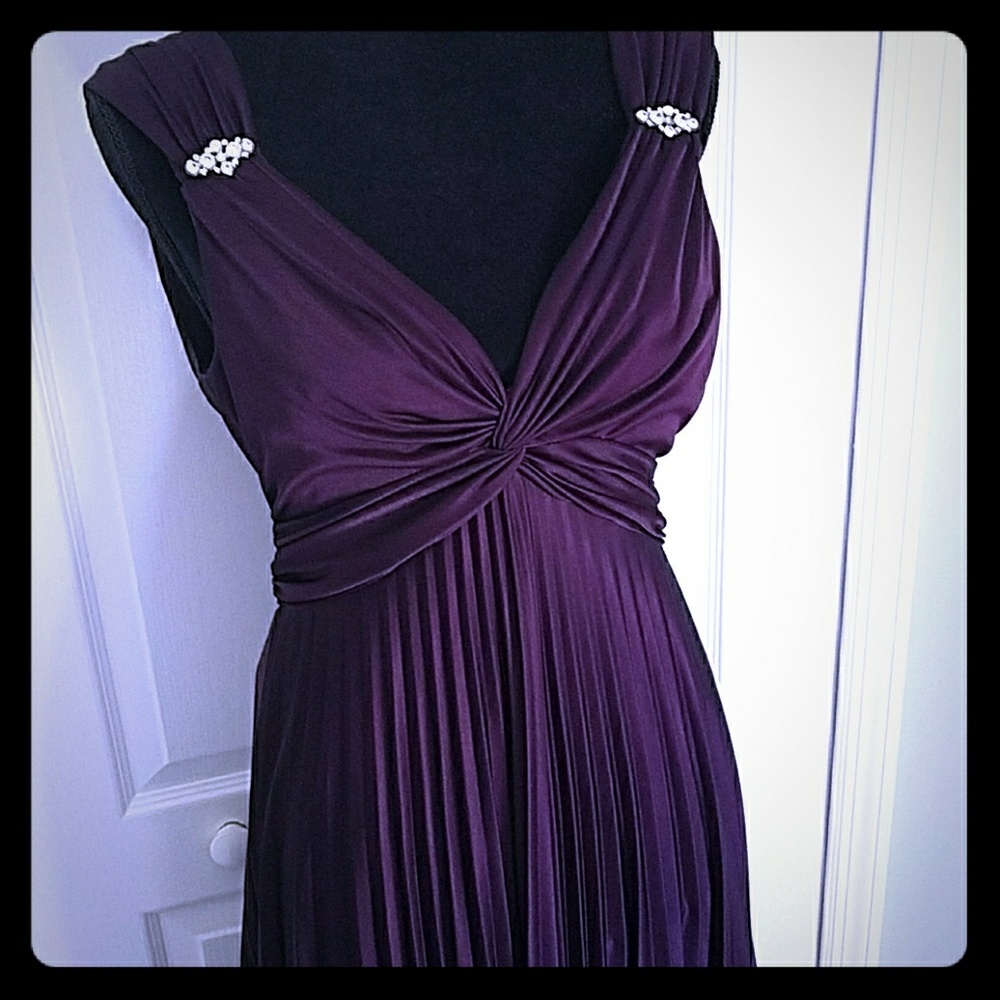 Pleated skirt A-line evening gown